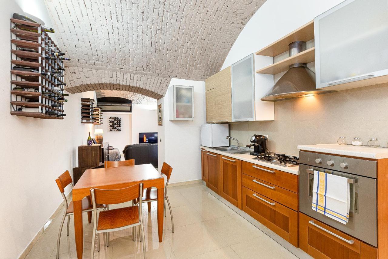 La Cantinetta Di Milano - The Wine Cave In Milan, Huge 110Sqm Apartment Next To Central Station Milão Exterior foto