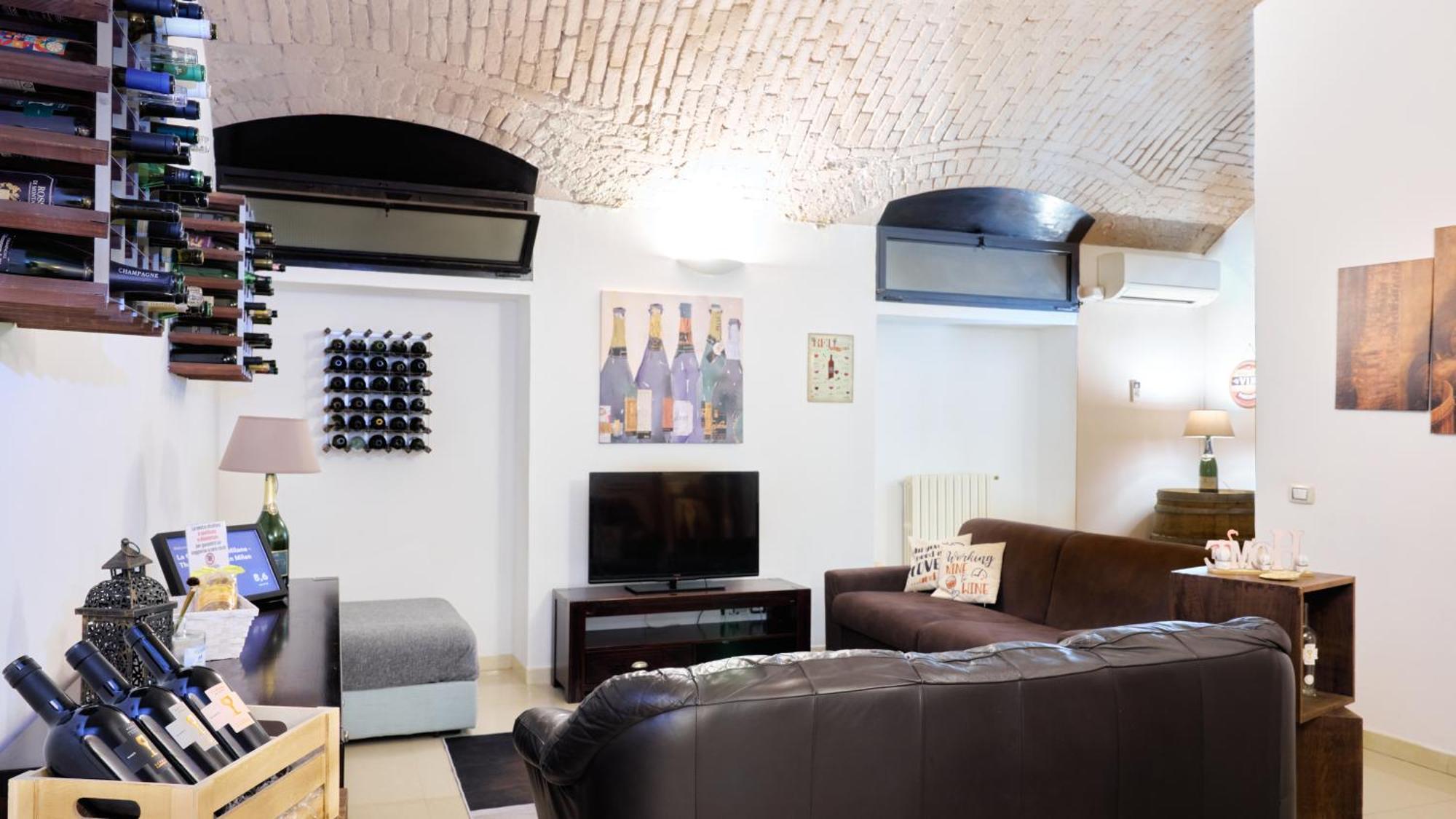 La Cantinetta Di Milano - The Wine Cave In Milan, Huge 110Sqm Apartment Next To Central Station Milão Exterior foto